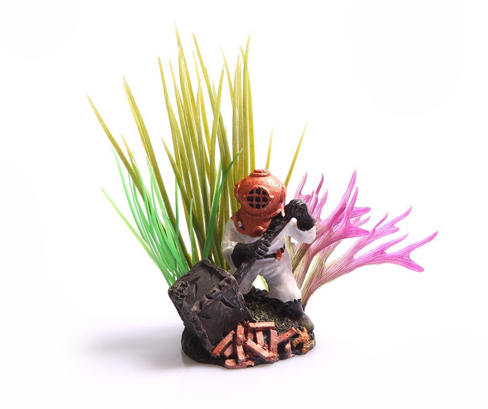 AQUA ONE ORNAMENT DEEP SEA DIVER PLANT 10X7.5X16CM